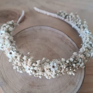 Diadema de Comunión mini margaritas y paniculata.